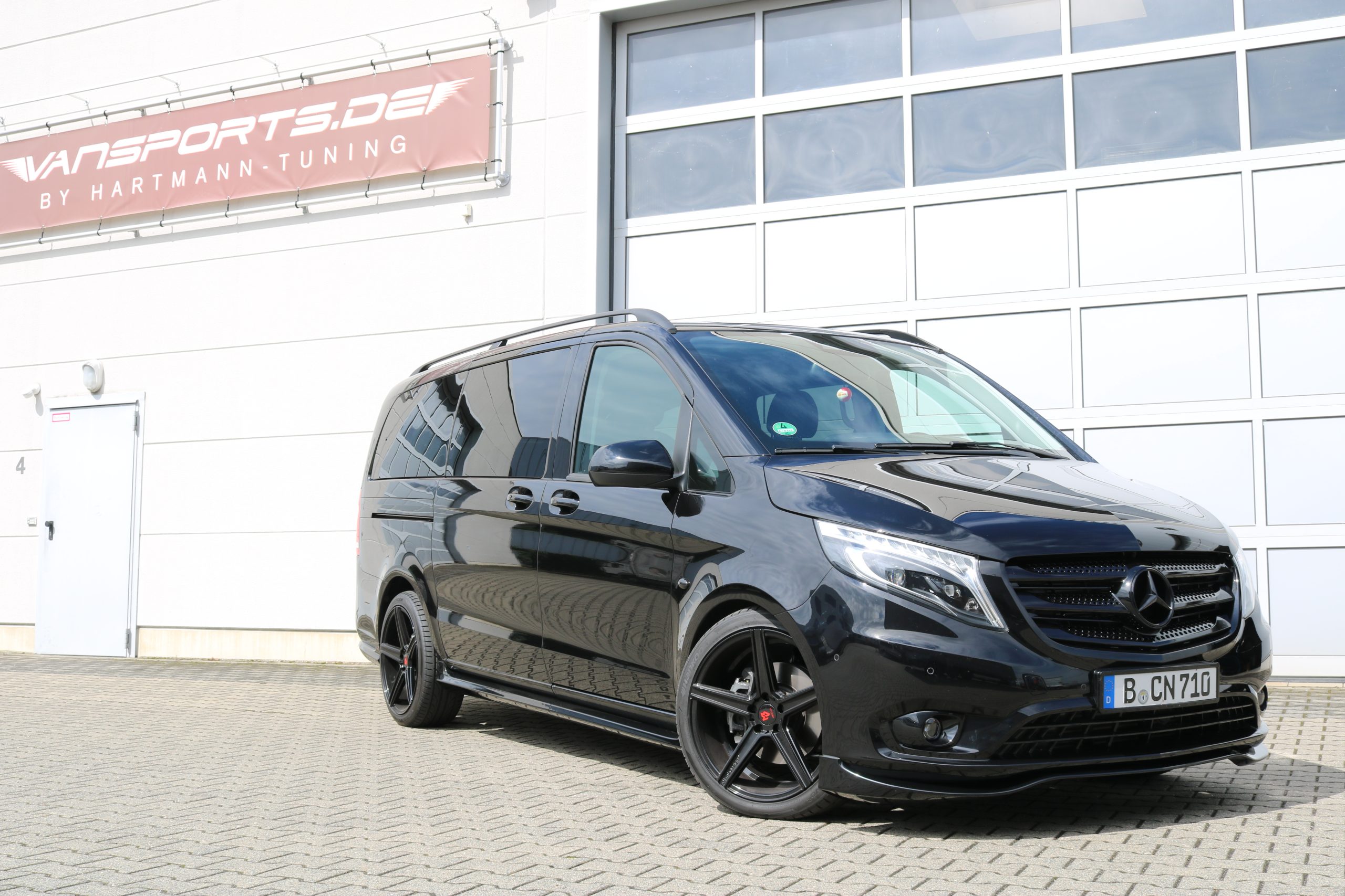 Fahrzeugumbau Vito 119 Spirit Schwarz Schwarz Schwarz Christian fahrzeugumbau-vito-119-spirit-schwarz-schwarz-schwarz-christian